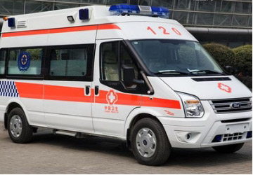深圳救护车租赁